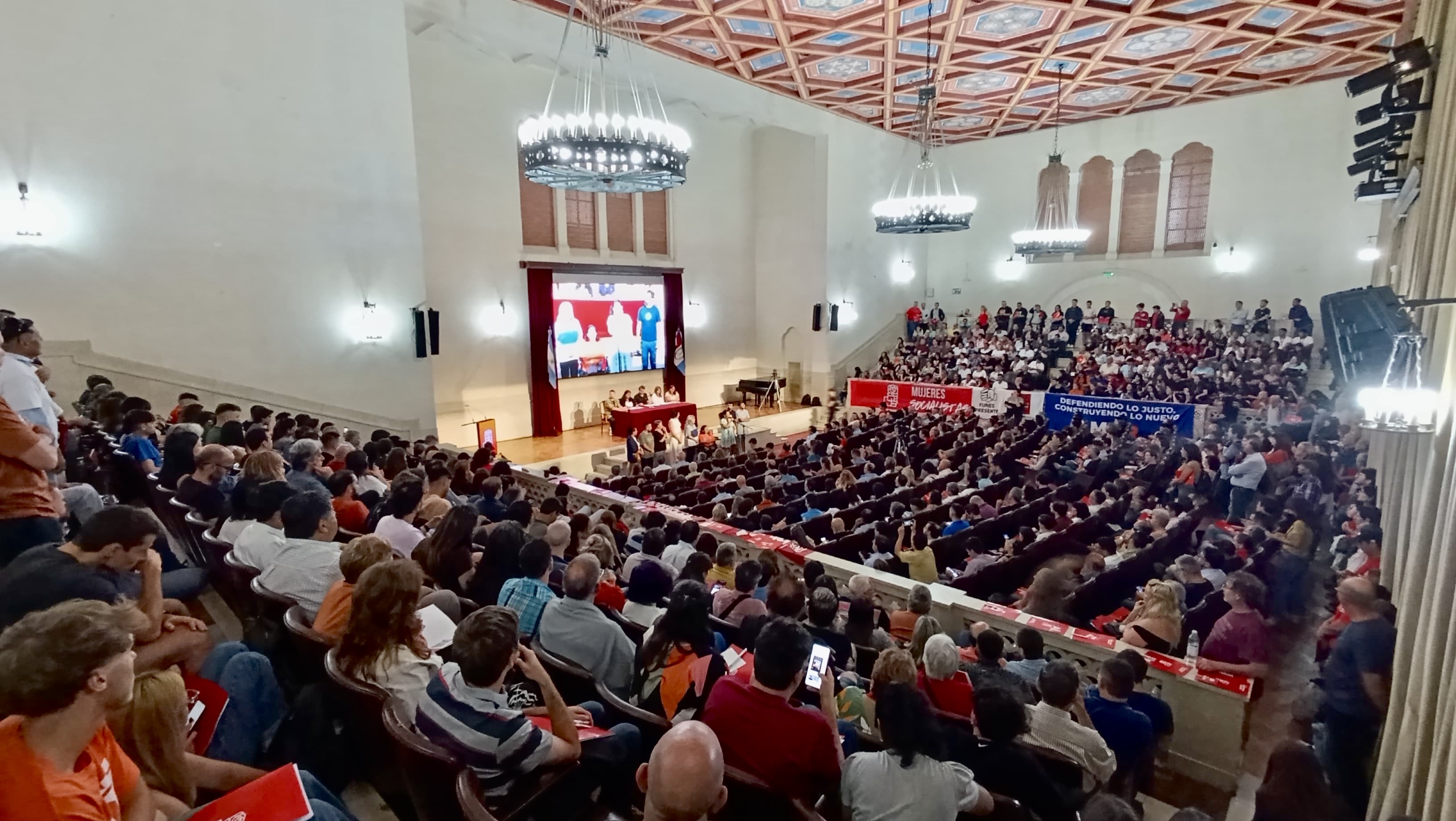 Congreso PS: "Vamos a trabajar  para que Santa Fe tenga una constitución moderna"